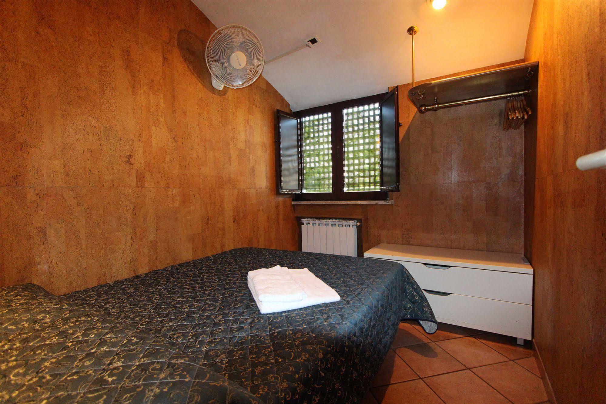 روما Residence Candia المظهر الخارجي الصورة